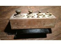 Old brass weights, grams, weights