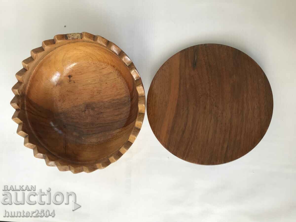 Auction Bowl-14 cm Auction Bowl-14 cm