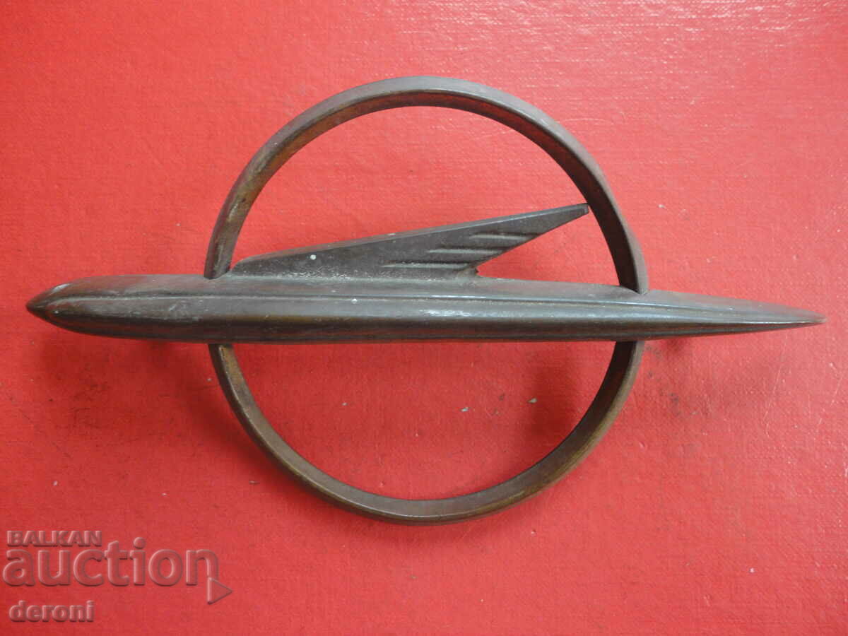 Auction Big vintage car emblem plate logo Auction Big vintage car emblem plate logo