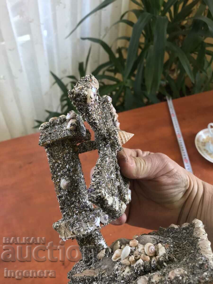 Delivery of SOUVENIR - WINDMILL - WOOD COVERED