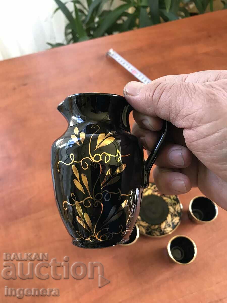 Licitație PAhare pentru ghiveci din ceramica pentru brandia placata cu aur