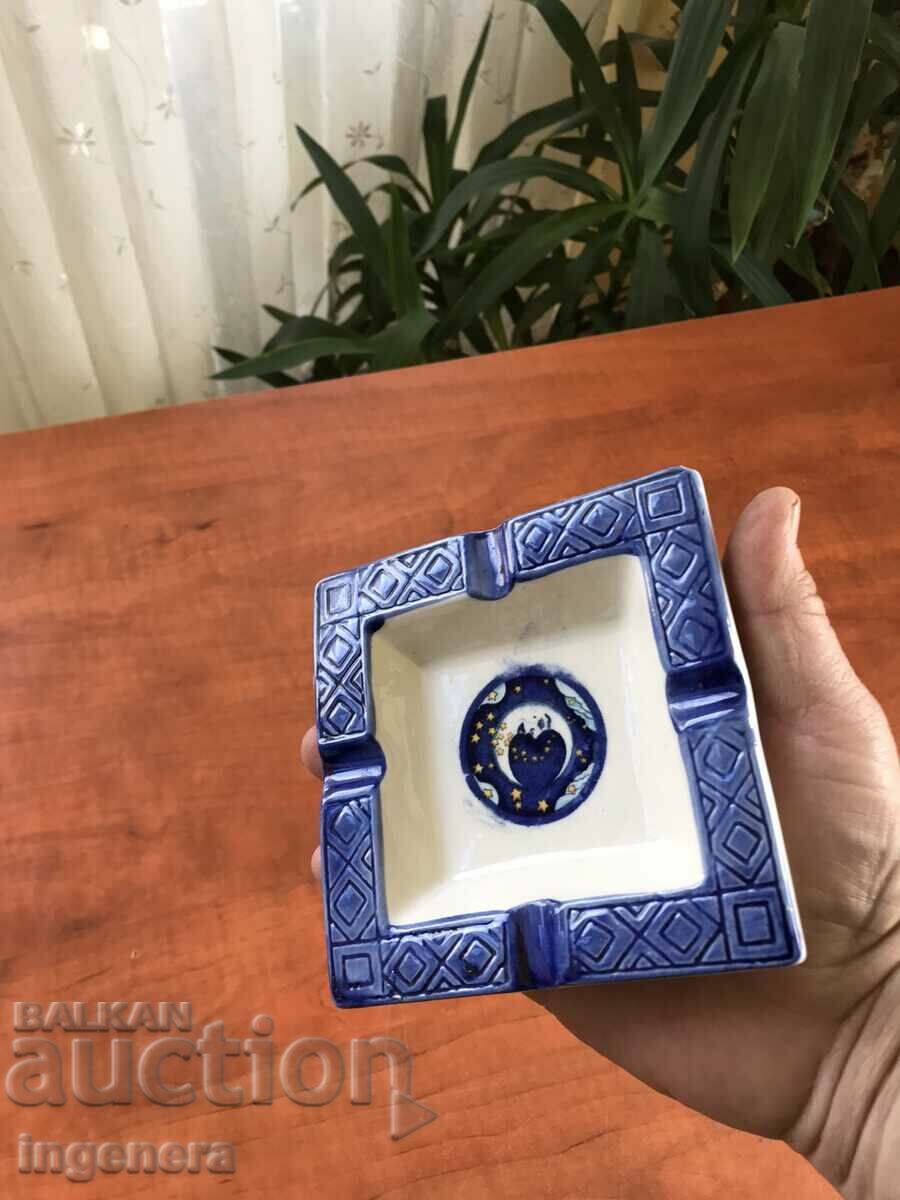 Auction  PORCELAIN ASHTRAY