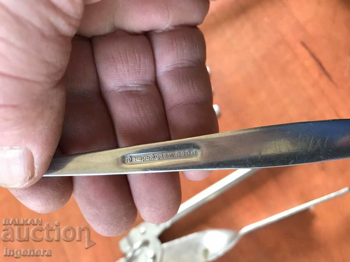 Delivery of UTENSILS SPOONS FORK OPENER Delivery of UTENSILS SPOONS FORK OPENER