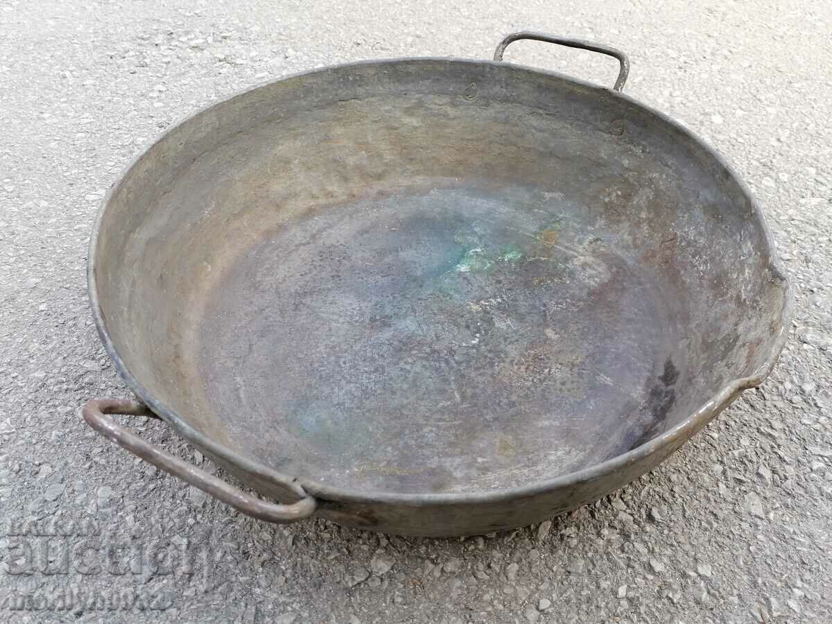 Delivery of Baked tray, household pot, bakery, blue