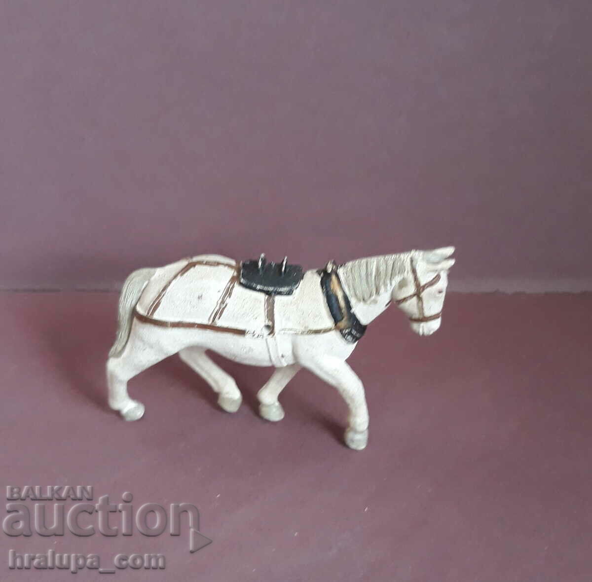 Old figure horse Britains ltd with price 10.00 BGN | € 5.11 Old figure horse Britains ltd with price 10.00 BGN | € 5.11