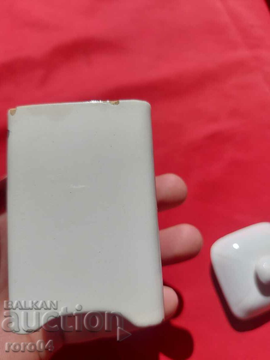 Auction PORCELAIN - KINGDOM OF BULGARIA - 1910 / 13 Auction PORCELAIN - KINGDOM OF BULGARIA - 1910 / 13