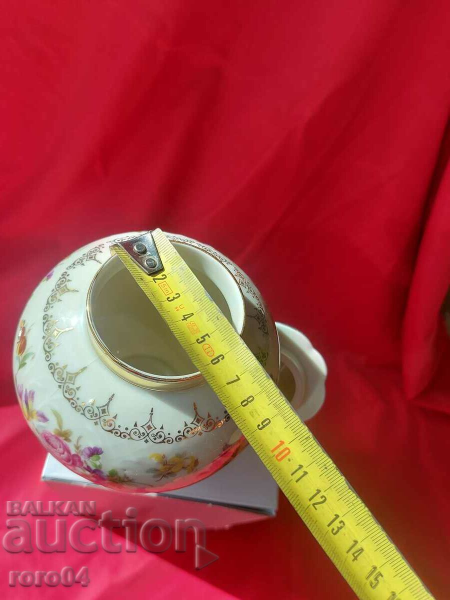 Delivery of VASE - URN - GERMANY - BEAUTY