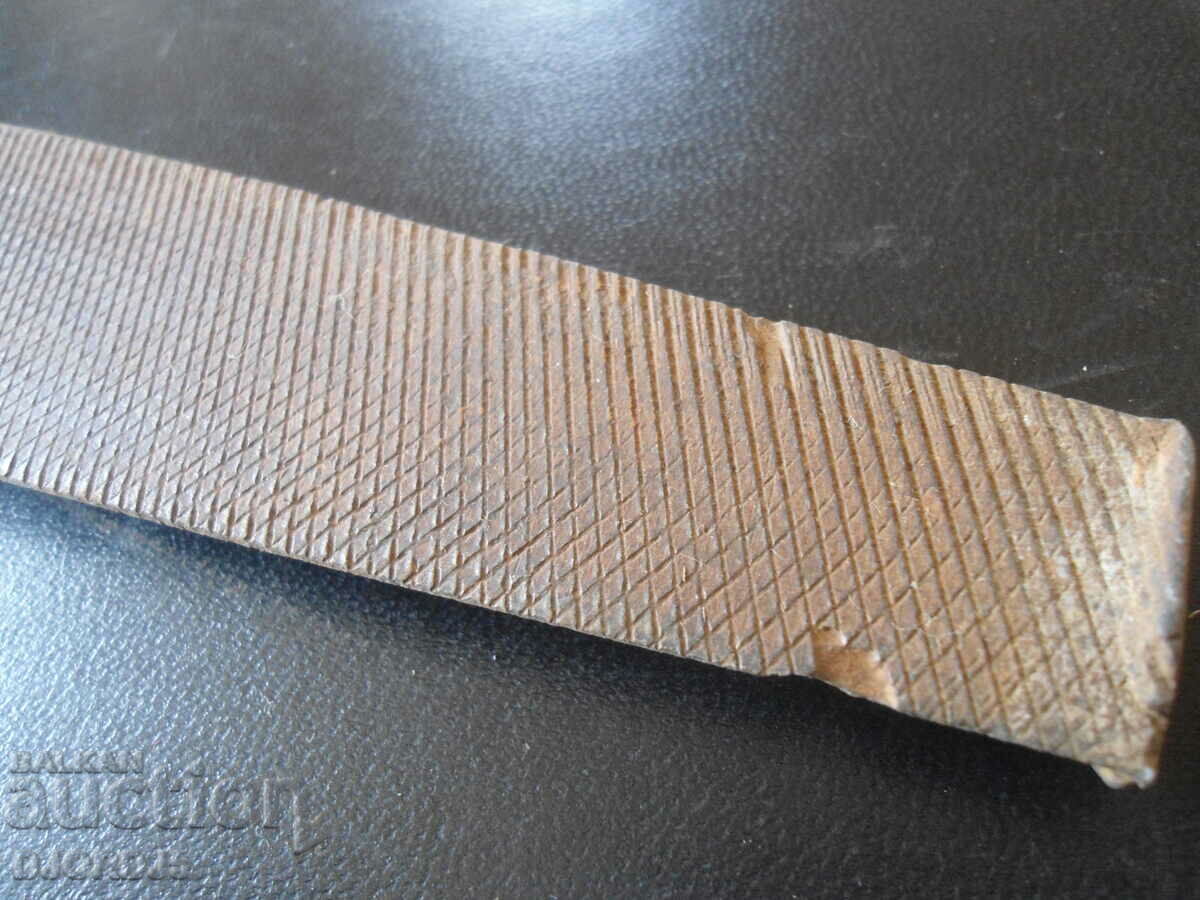 Delivery of Old collar saw, 0.900 kg. Delivery of Old collar saw, 0.900 kg.