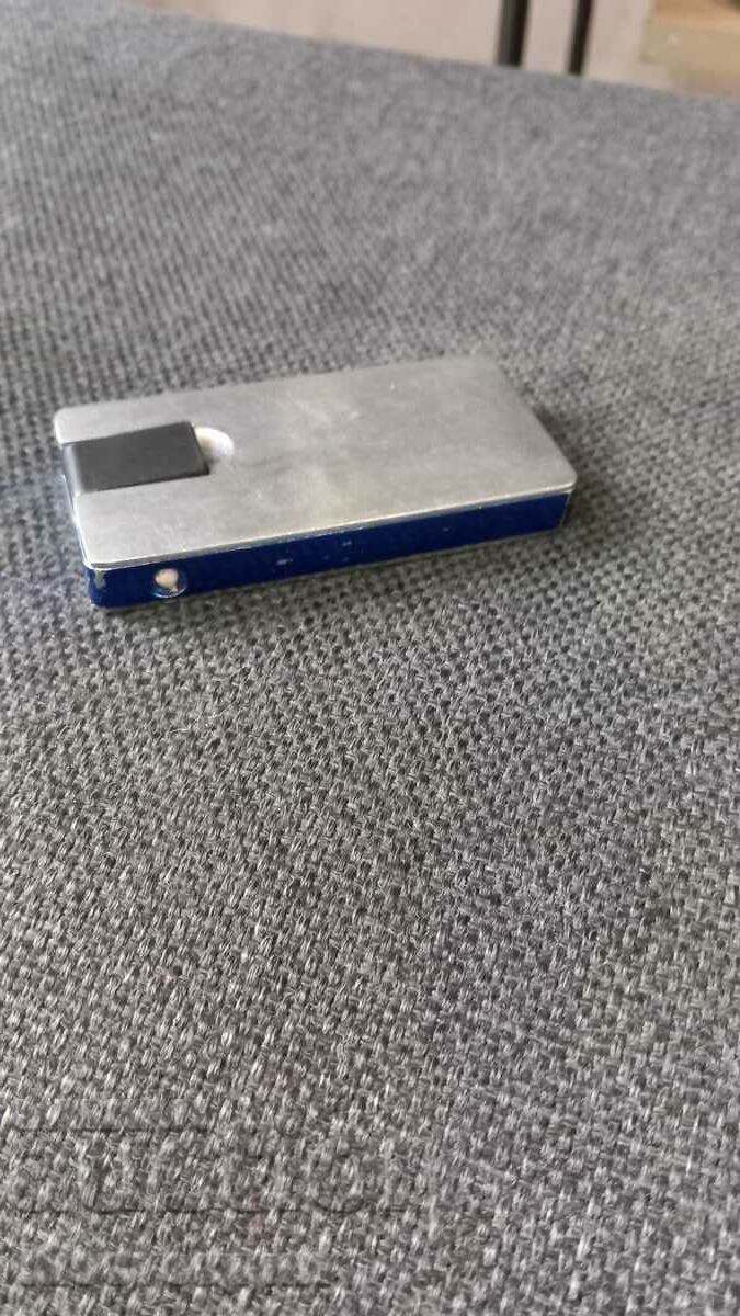 Delivery of LIGHTER PARLIAMENT CHARGING Delivery of LIGHTER PARLIAMENT CHARGING