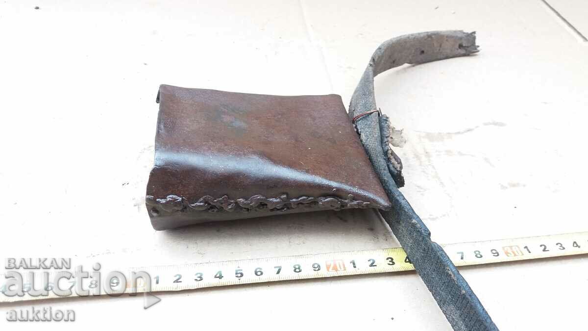 OLD WROUGHT, SOLID LADDER, CHAN - 5