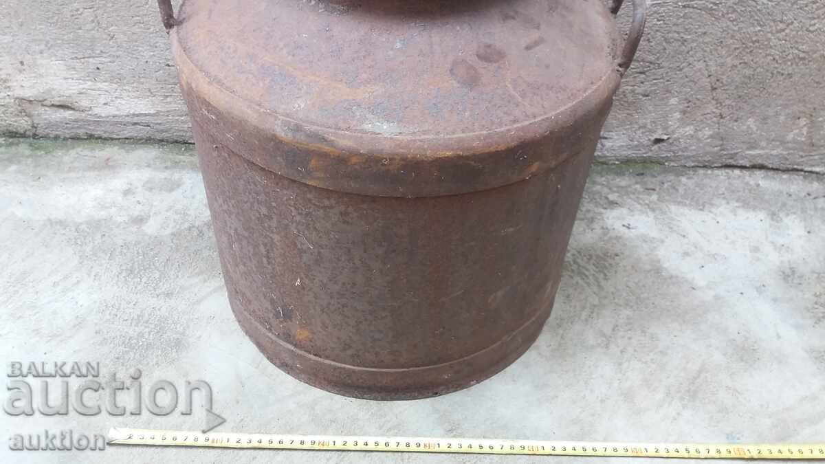 MASSIVE LARGE REVIVAL DUMPER FOR MILK, FOOD, ETC. with price 29.99 BGN | € 15.33 MASSIVE LARGE REVIVAL DUMPER FOR MILK, FOOD, ETC. with price 29.99 BGN | € 15.33