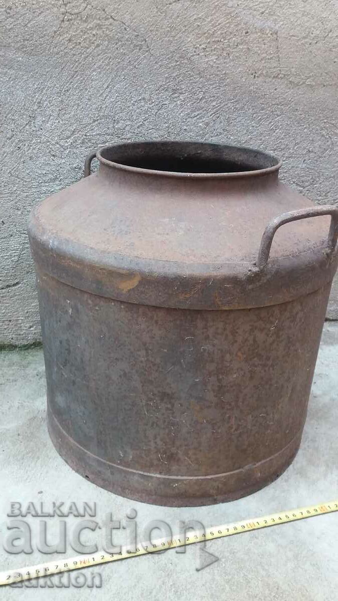 MASSIVE LARGE REVIVAL DUMPER FOR MILK, FOOD, ETC. - 5 MASSIVE LARGE REVIVAL DUMPER FOR MILK, FOOD, ETC. - 5