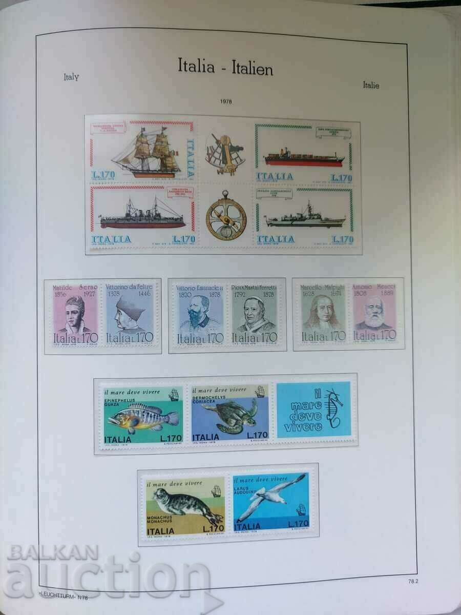 Delivery of Stamp album Collection Italy 1960 - 1986 Delivery of Stamp album Collection Italy 1960 - 1986