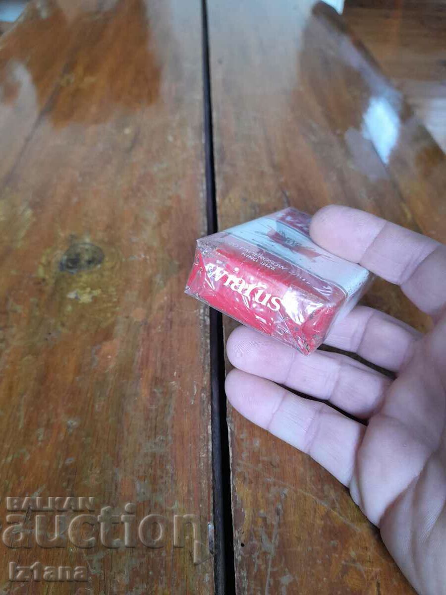 Delivery of An old box of Wiarus cigarettes Delivery of An old box of Wiarus cigarettes