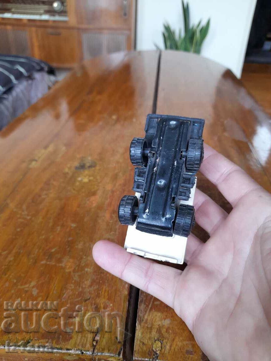 Old MIR truck - 6 Old MIR truck - 6