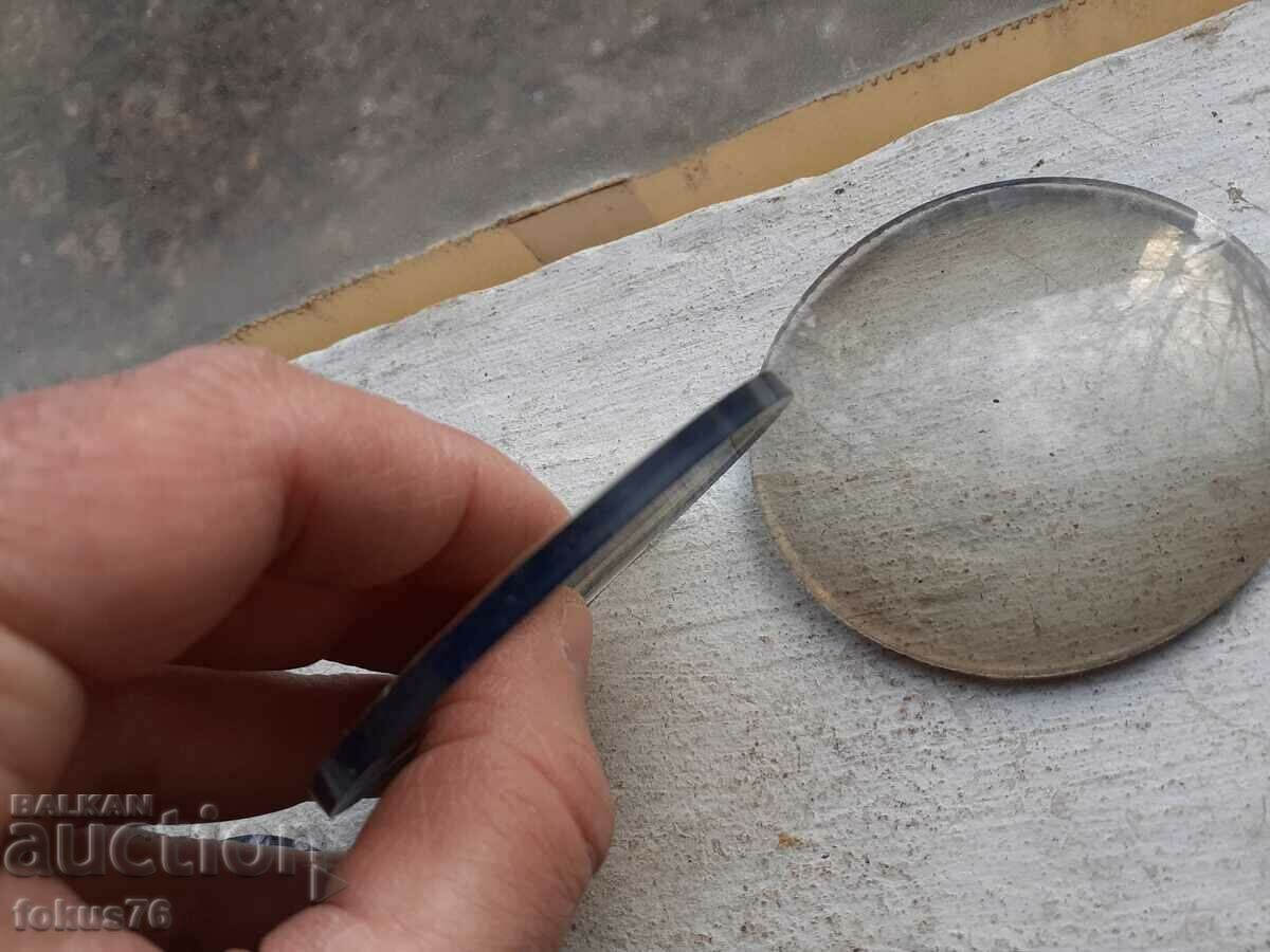 Delivery of Lot of old assorted photochromic optical lenses 5 pcs.