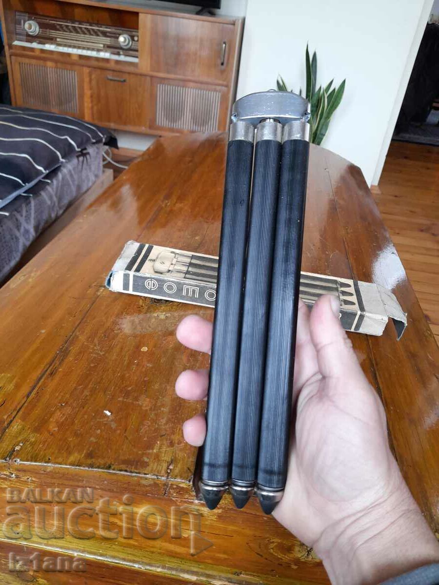 Δημοπρασία Παλιά τρίποδα κάμερας Δημοπρασία Παλιά τρίποδα κάμερας