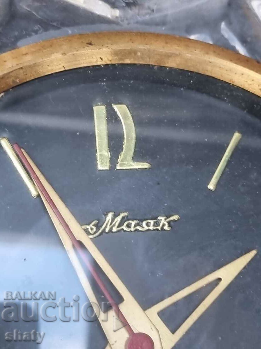 Δημοπρασία Παλιό κρυστάλλινο ρολόι Beacon Δημοπρασία Παλιό κρυστάλλινο ρολόι Beacon