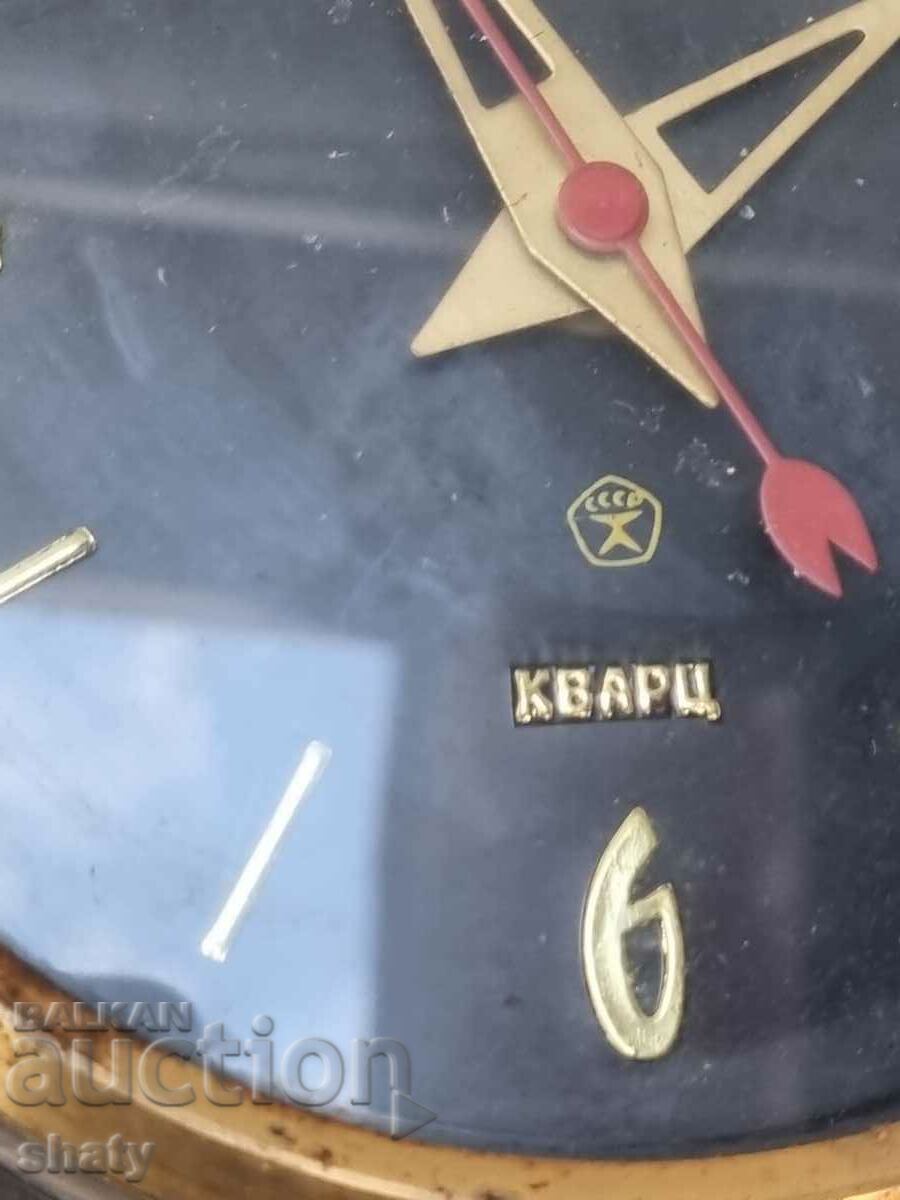 Παράδοση Παλιό κρυστάλλινο ρολόι Beacon Παράδοση Παλιό κρυστάλλινο ρολόι Beacon