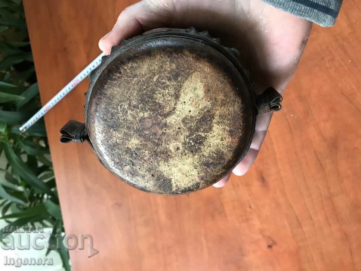 Auction  BOWL NUTS CANDY WOOD AND LEATHER