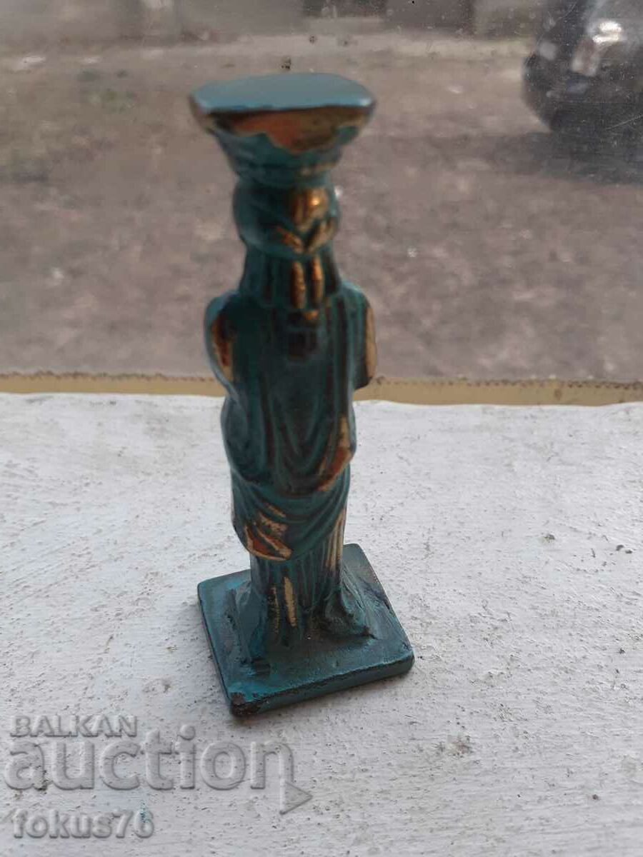 Auction Small solid bronze figurine statuette Auction Small solid bronze figurine statuette