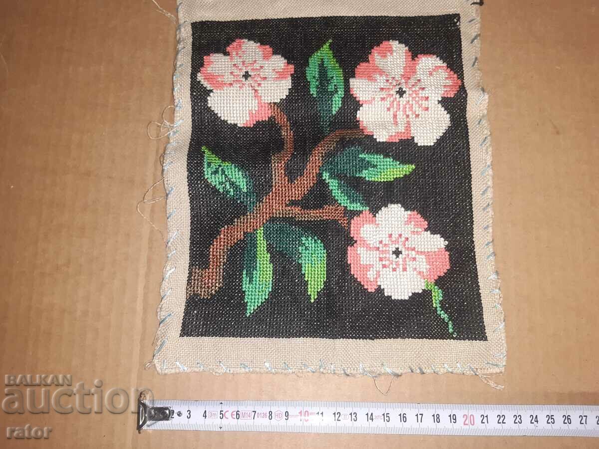 Old hand-sewn tapestry - flowers with price 10.00 BGN | € 5.11 Old hand-sewn tapestry - flowers with price 10.00 BGN | € 5.11