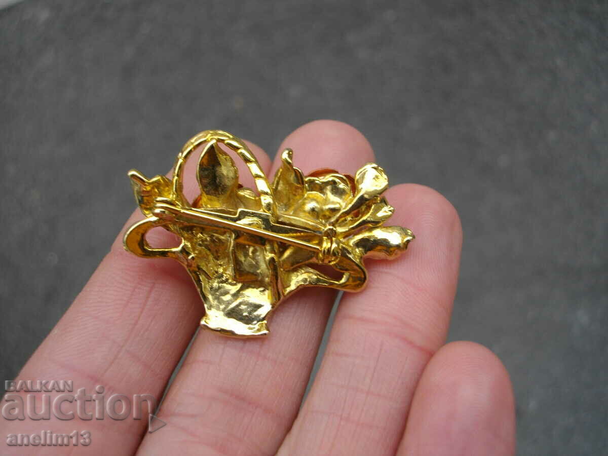 Delivery of STARA BEAUTIFUL BROSHA Delivery of STARA BEAUTIFUL BROSHA