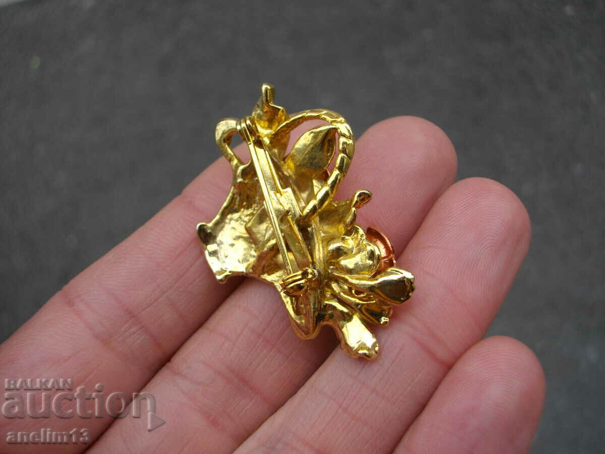 STARA BEAUTIFUL BROSHA - 5 STARA BEAUTIFUL BROSHA - 5