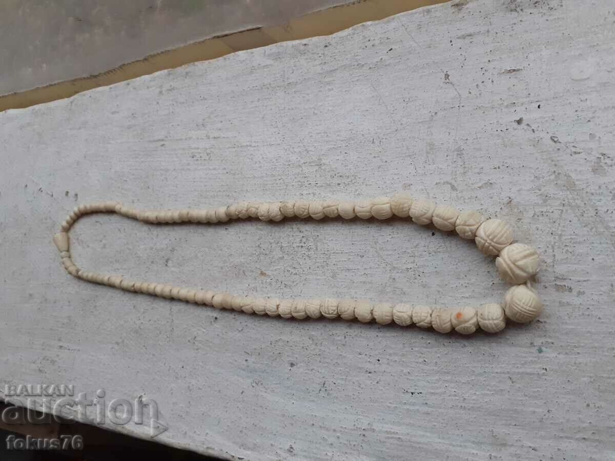 Delivery of Old long necklace jewelry necklace Ivory Delivery of Old long necklace jewelry necklace Ivory