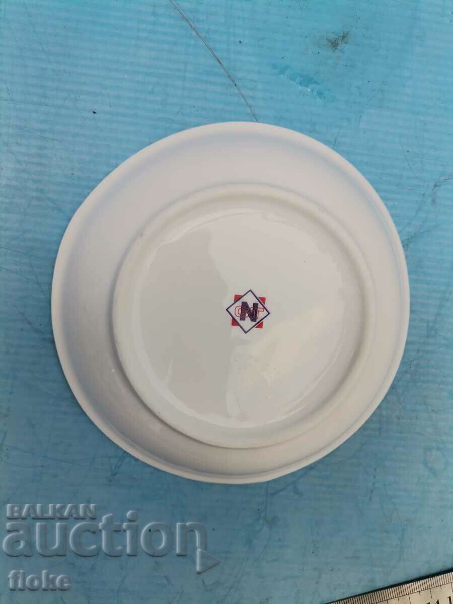Auction  Porcelain bowl