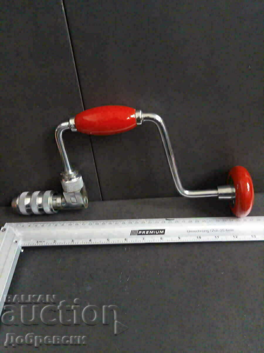 A hand drill from the time of the soca. - 5