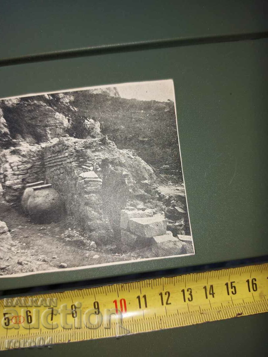 MADARA - EXCAVATIONS - PITHOS - ARCHAEOLOGY - 5