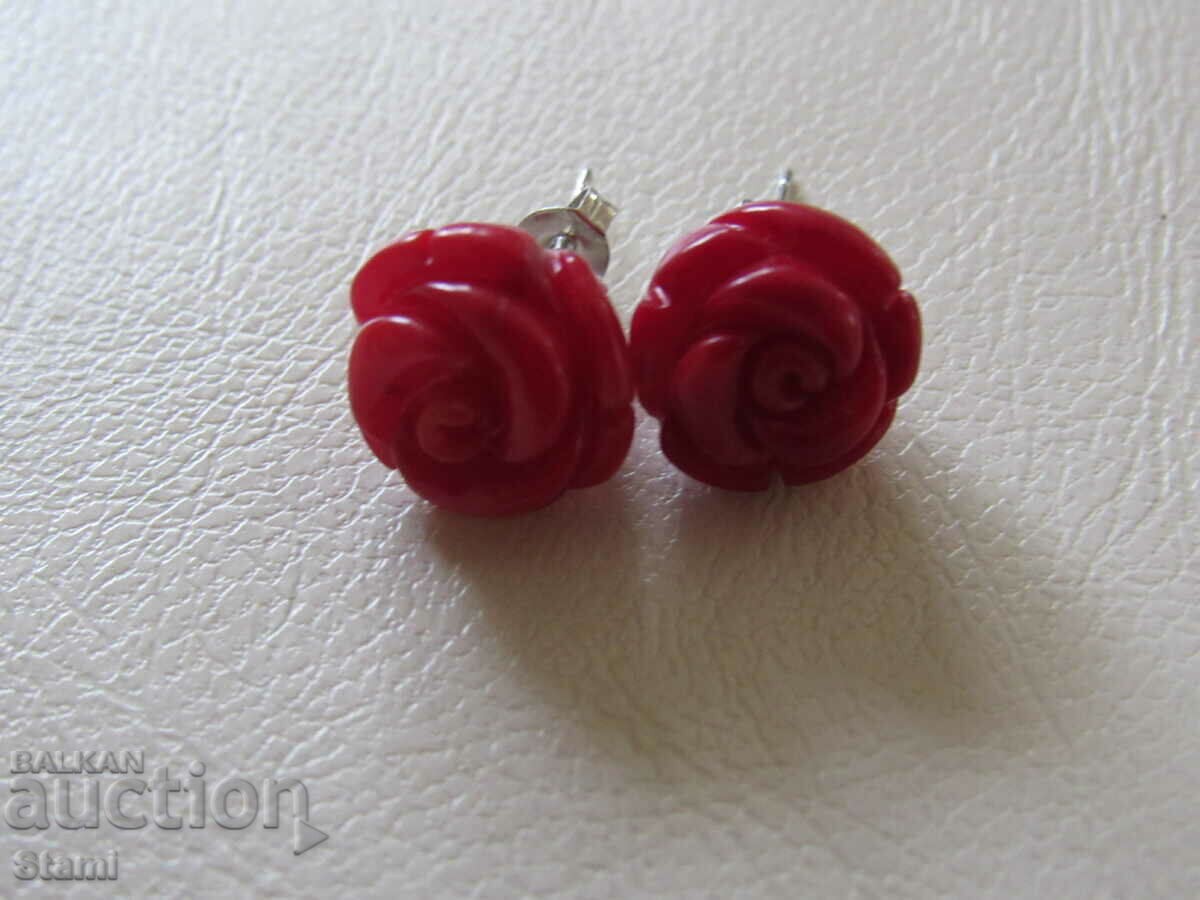 Coral rose earrings, new with price 25.00 BGN | € 12.78 Coral rose earrings, new with price 25.00 BGN | € 12.78