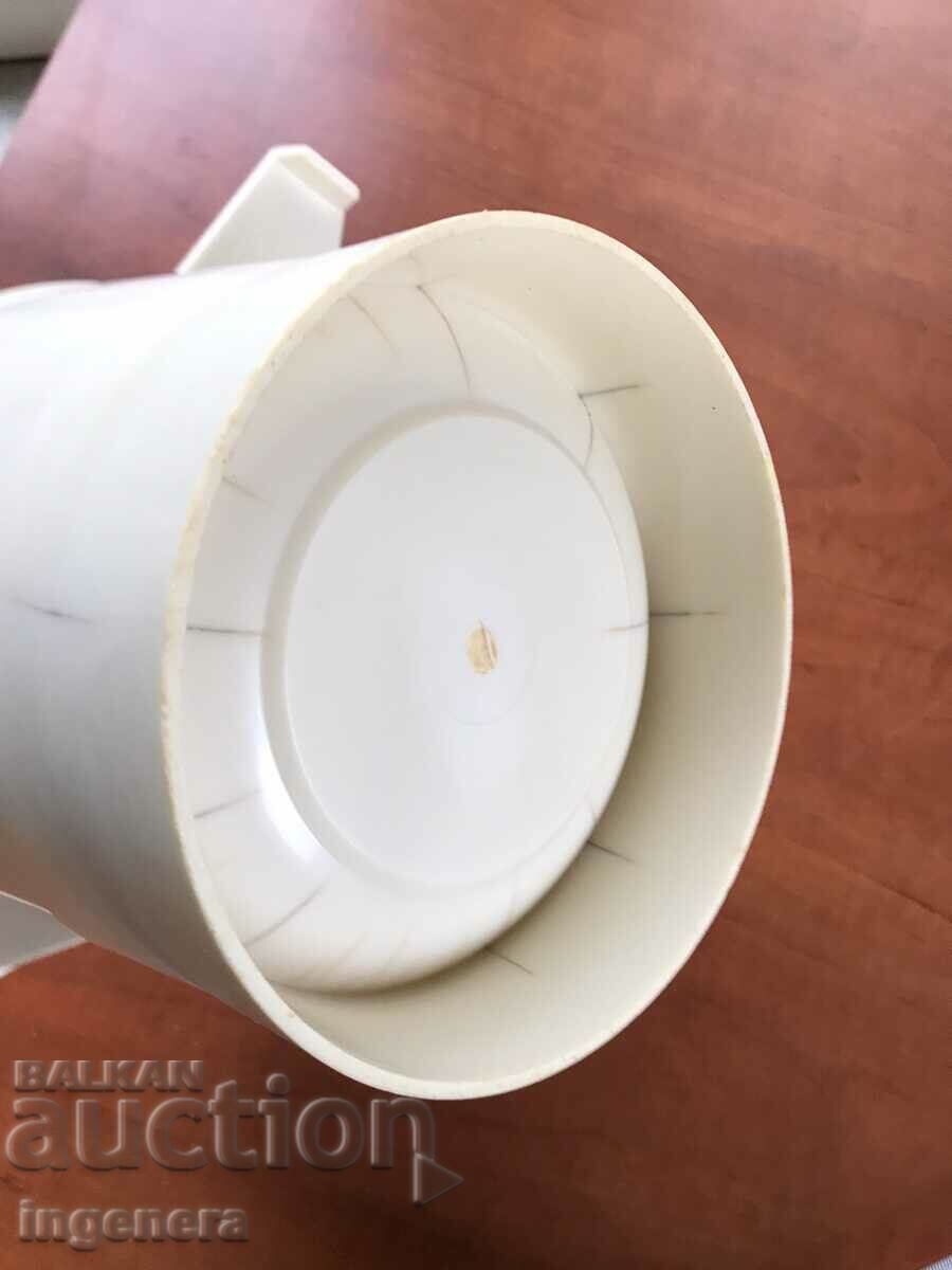 KANA PLASTIC POT, THICK WALL-BULGARIA - 7 KANA PLASTIC POT, THICK WALL-BULGARIA - 7