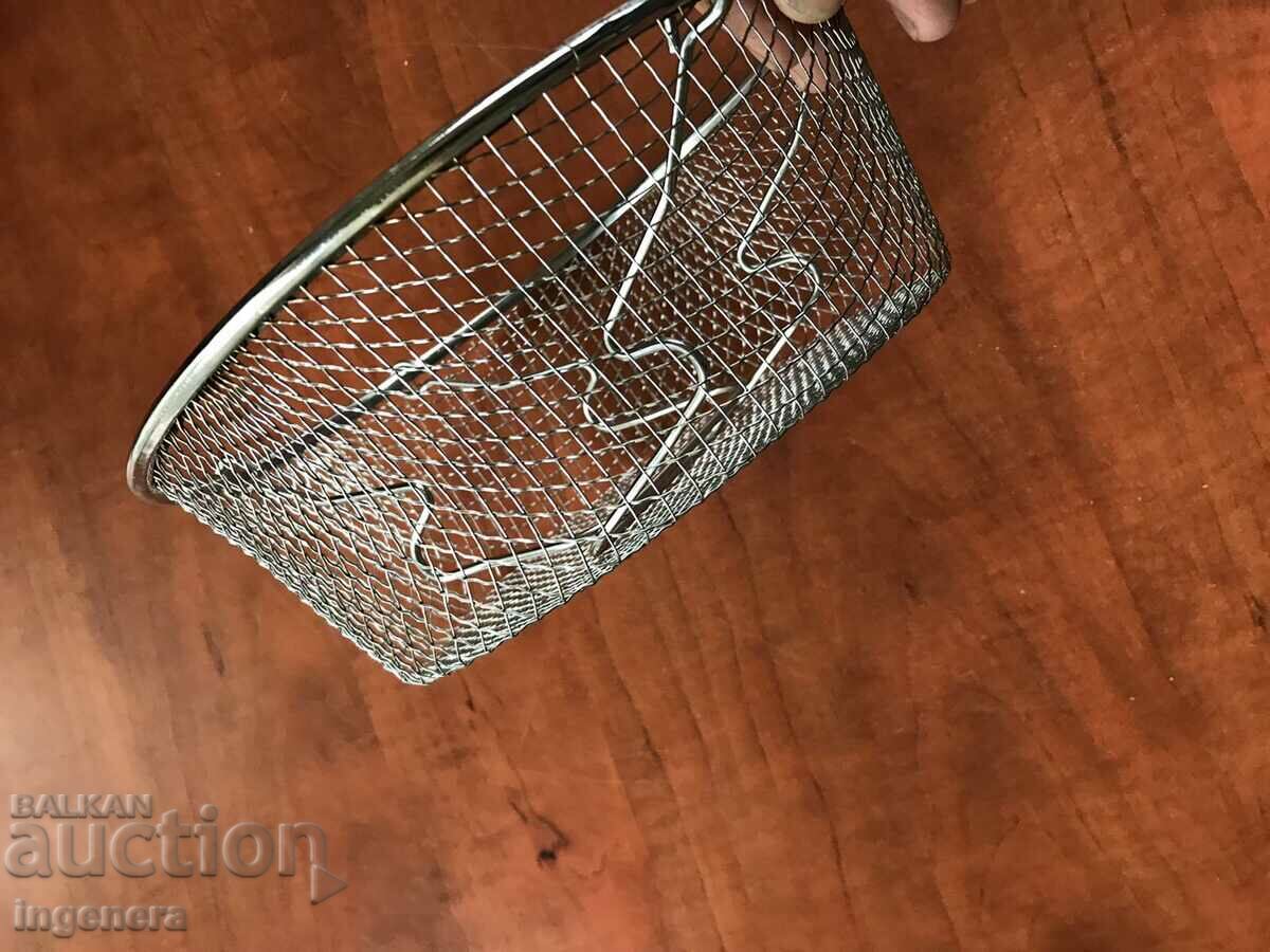 METAL BASKET FOR FRYING NEW - 6 METAL BASKET FOR FRYING NEW - 6