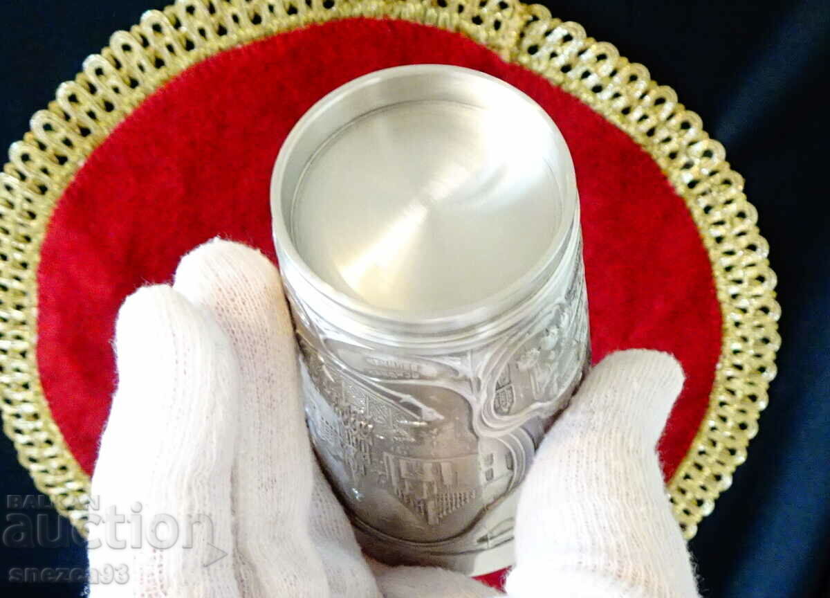 Tin wine cup, pictures from Nuremberg - 7 Tin wine cup, pictures from Nuremberg - 7