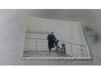 Photo Scrap Man on the wharf 1961