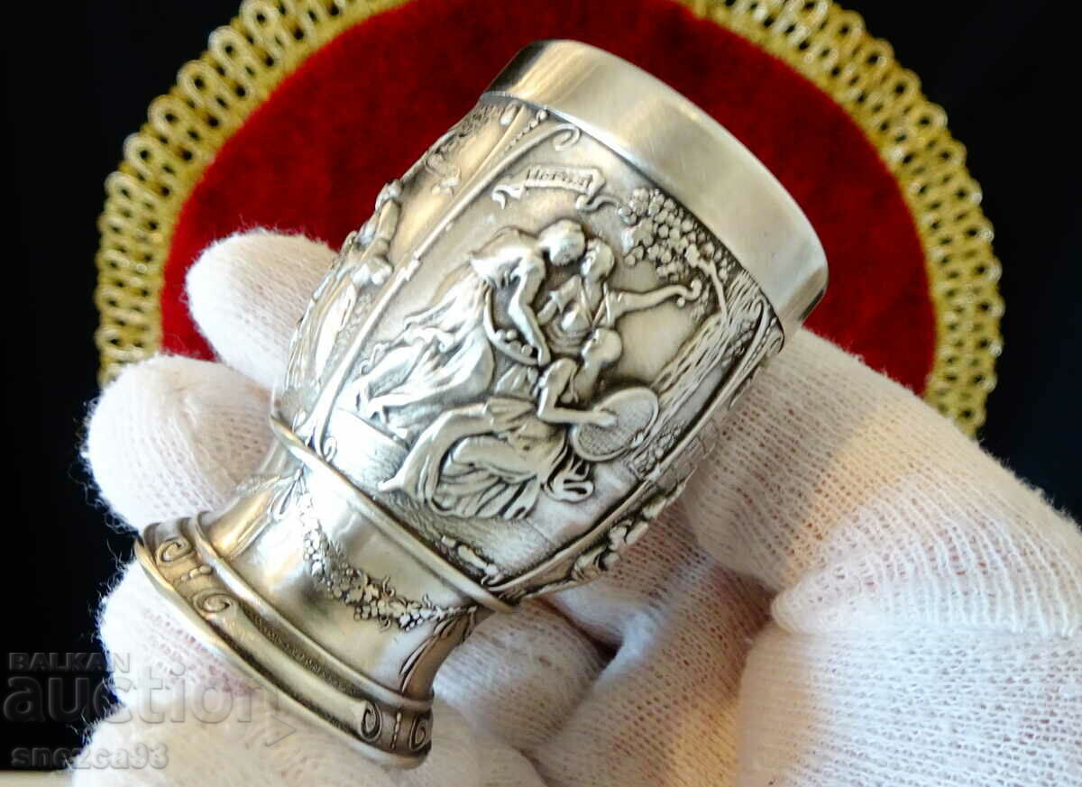 Auction Pewter mug with pictures The Seasons. Auction Pewter mug with pictures The Seasons.