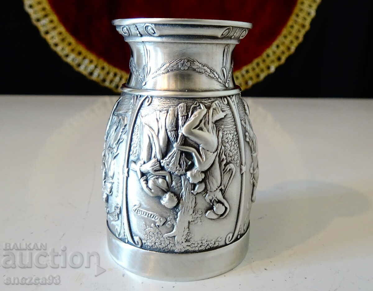 Pewter mug with pictures The Seasons. - 5 Pewter mug with pictures The Seasons. - 5