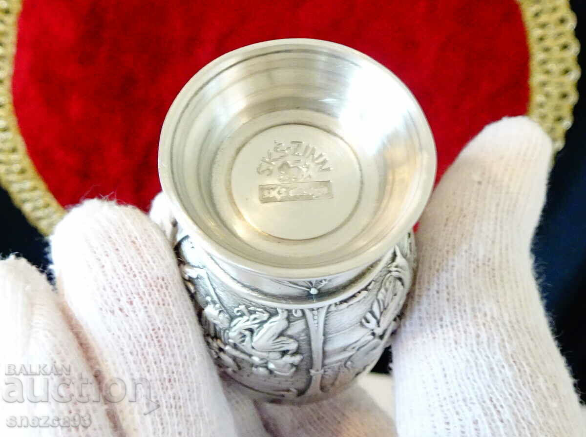 Pewter mug with pictures The Seasons. - 7 Pewter mug with pictures The Seasons. - 7