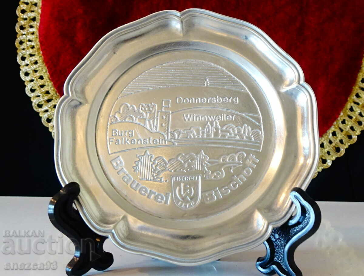 Wischoff Brewery pewter plate.