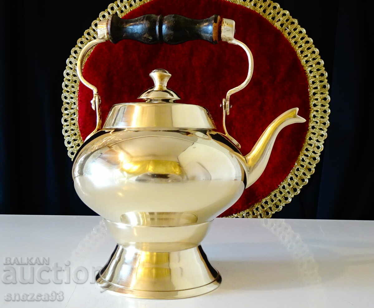 Ceainic de bronz, ceainic, lampa lui Aladin.