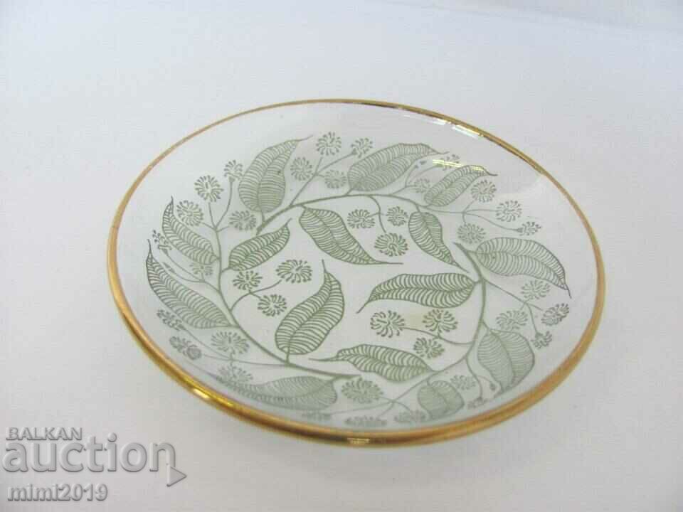 Vintage lot of glass saucers - 6 pieces with price 24.50 BGN | € 12.53