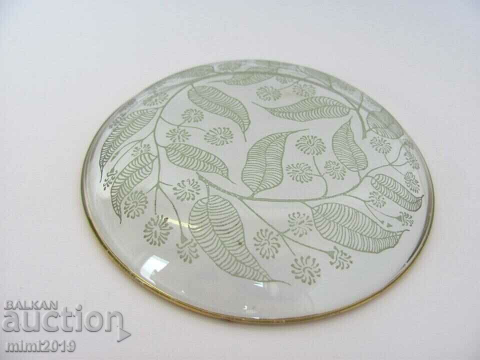 Auction  Vintage lot of glass saucers - 6 pieces