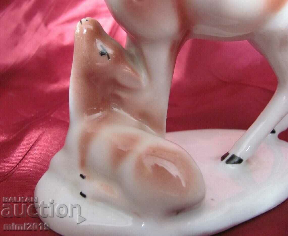 Auction Porcelain figure - Doe, Isis, marked Auction Porcelain figure - Doe, Isis, marked