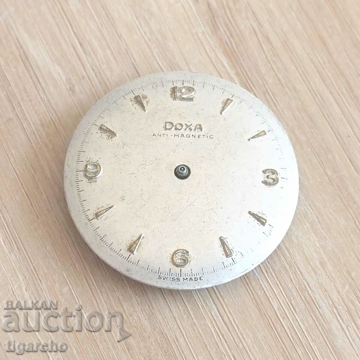 Машинка за мъжки часовник Doxa