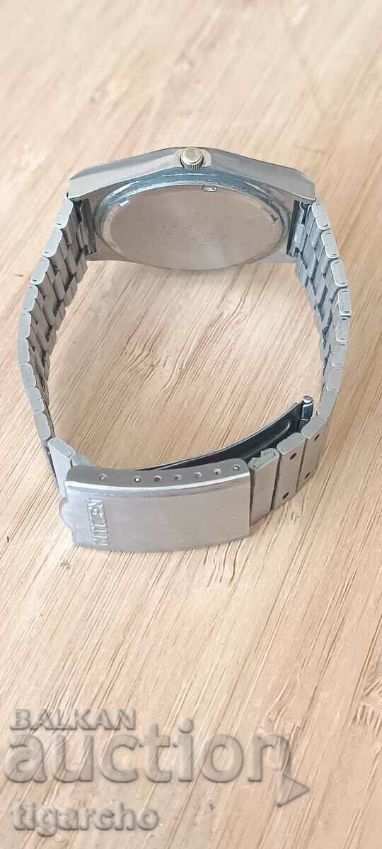Auction Citizen quartz watch Auction Citizen quartz watch