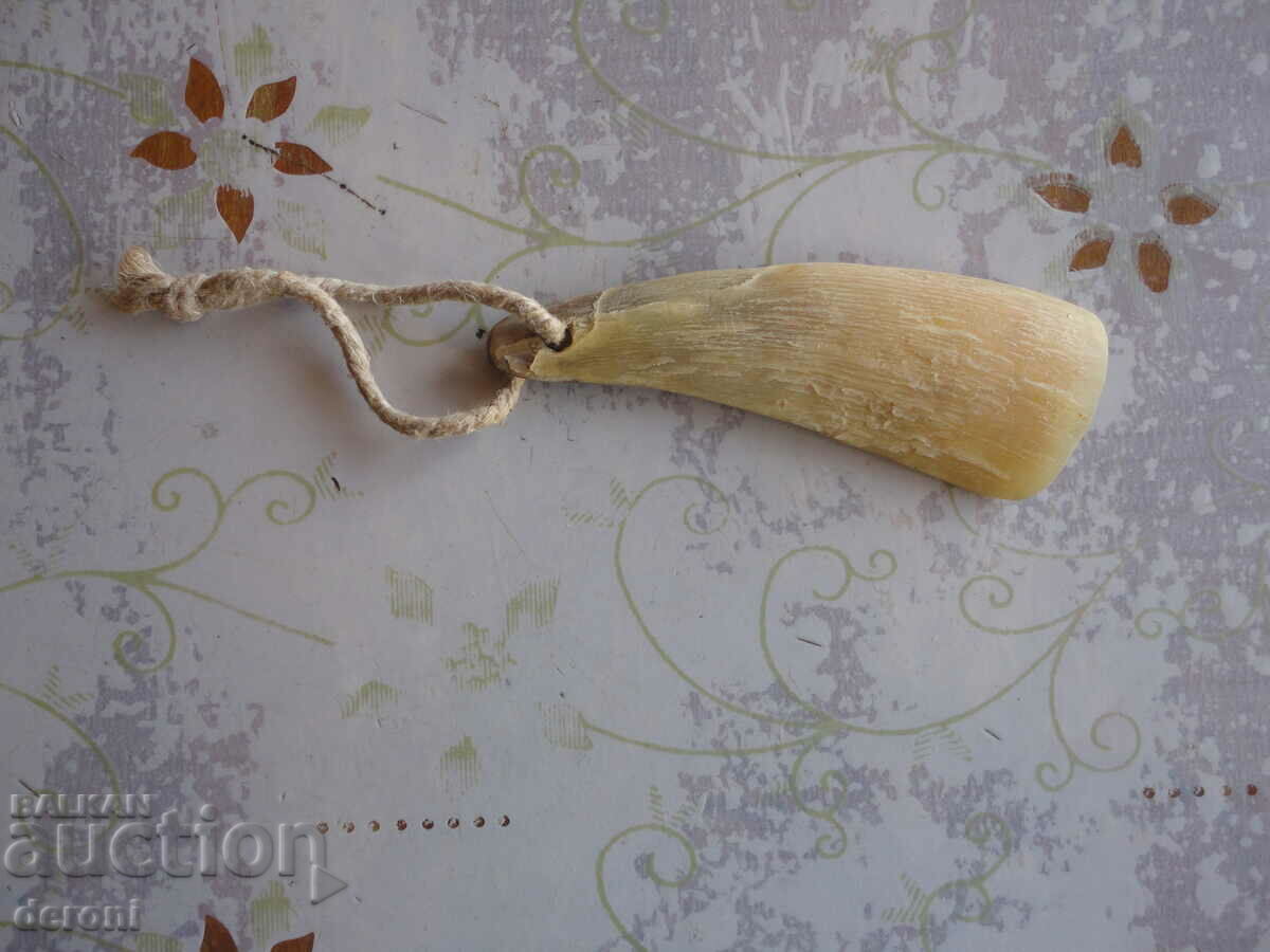 Antique shoe horn - 5