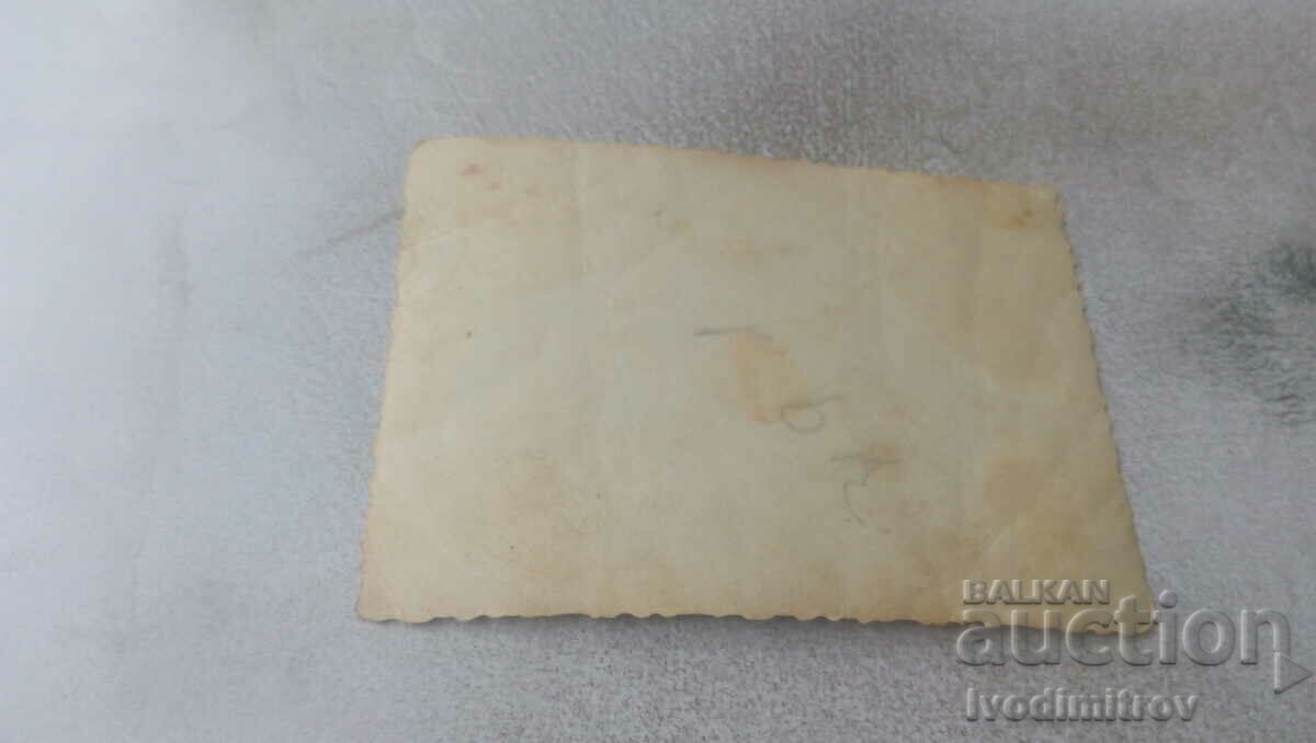 Photo Young girls with an accordion in the yard with price 0.75 BGN | € 0.38 Photo Young girls with an accordion in the yard with price 0.75 BGN | € 0.38