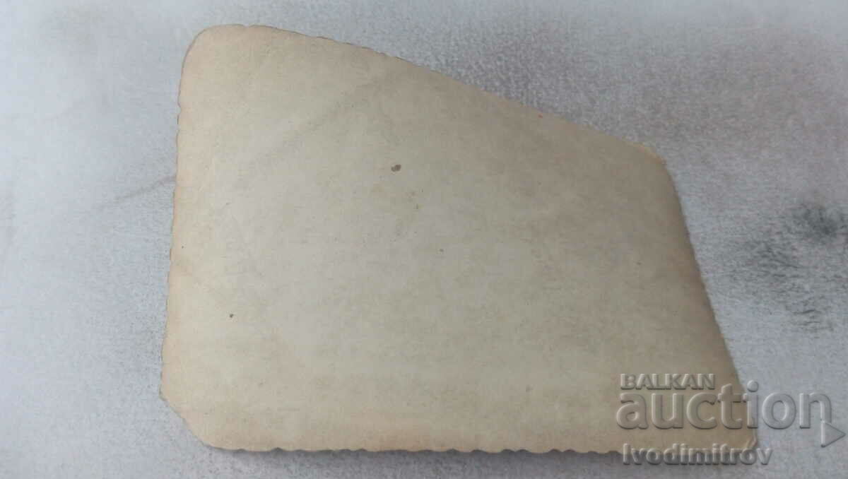 Picture Five soldiers by a wooden railing with price 0.75 BGN | € 0.38 Picture Five soldiers by a wooden railing with price 0.75 BGN | € 0.38